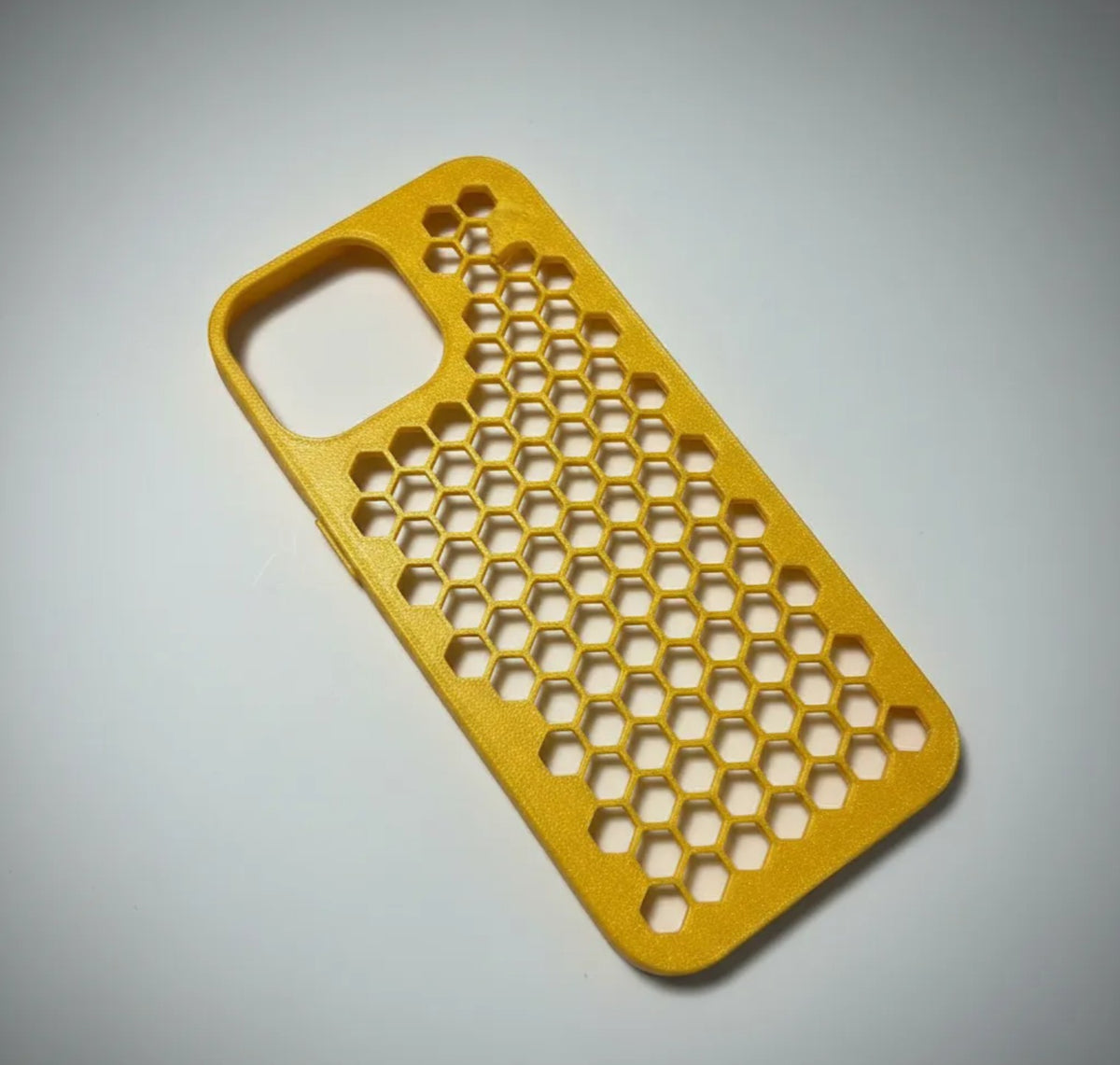 AMARELO