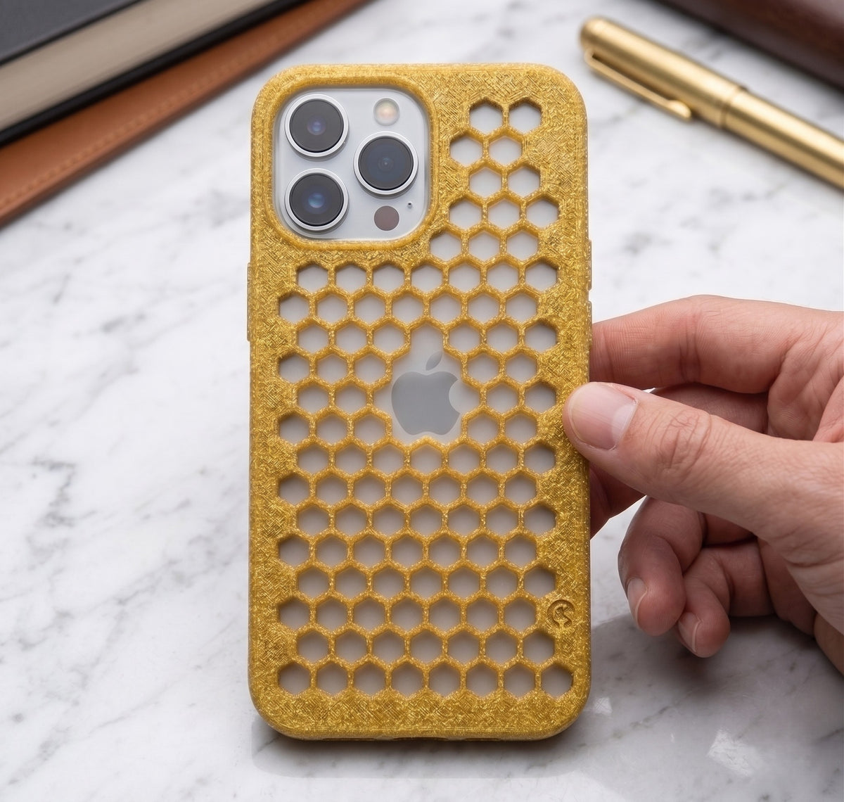 AMARELO